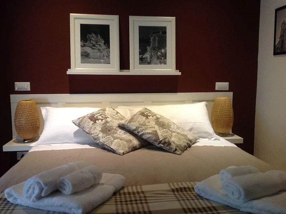 Pigneto Luxury Rooms روما 2*,
